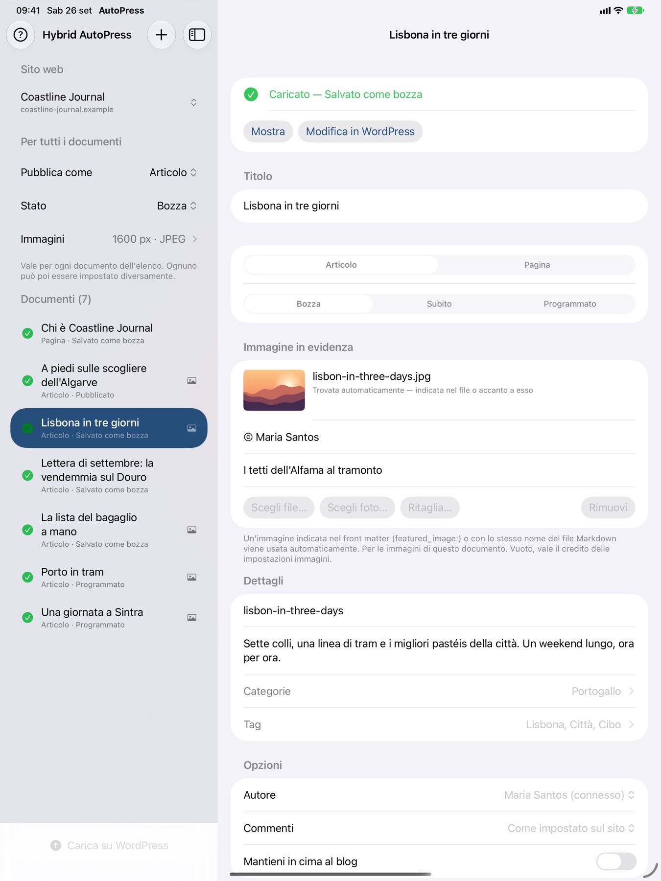 Hybrid AutoPress sull'iPad: tutti e sette i documenti caricati, l'articolo selezionato salvato come bozza.